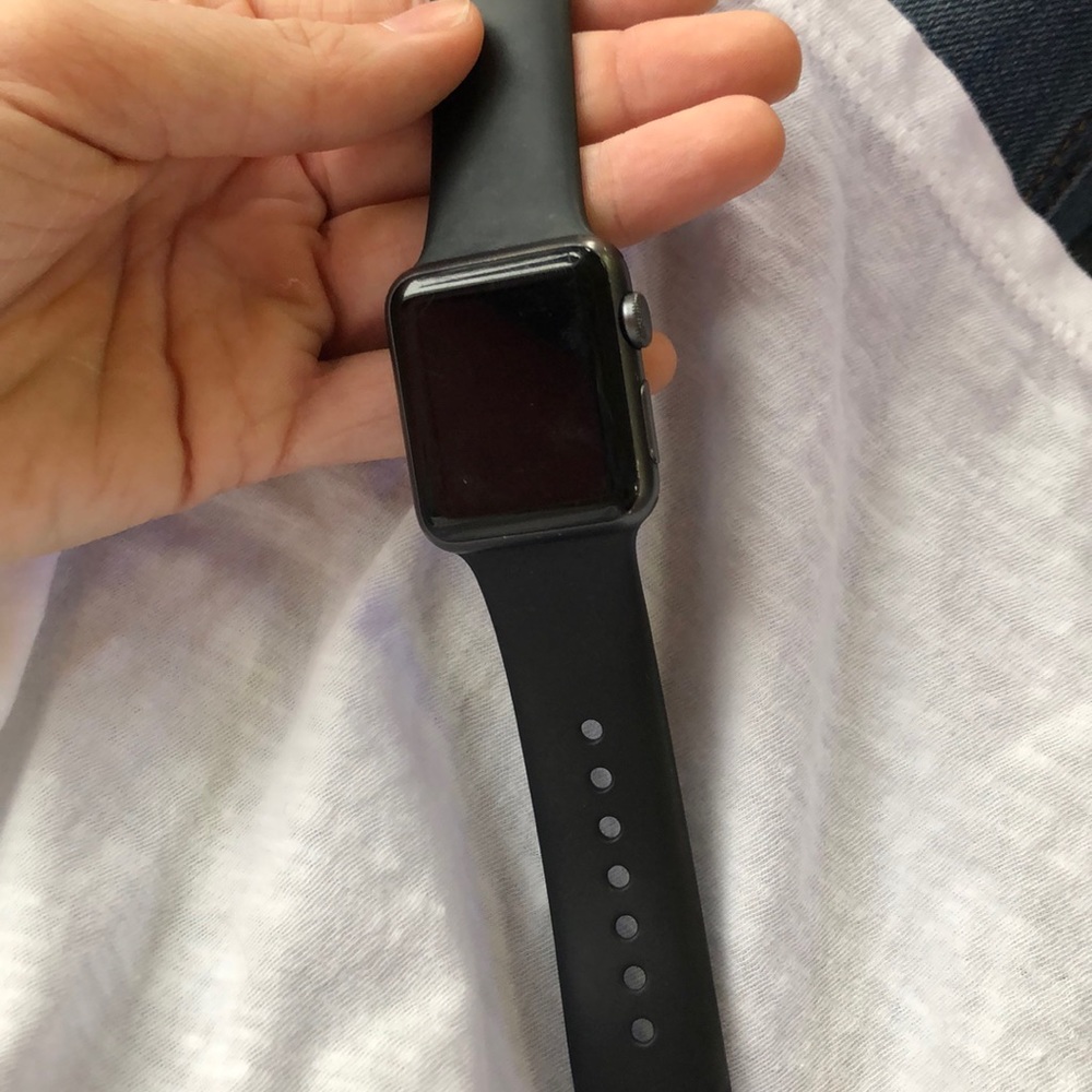 Series 1 Apple Watch // 38MM